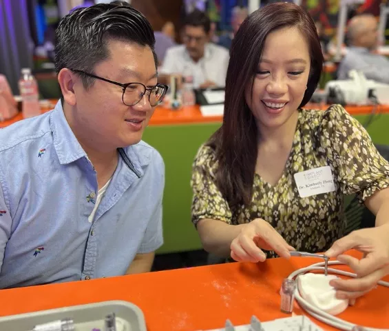 Doctors in a hands on course