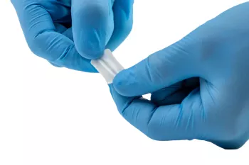 Kontour Matrix Membrane stretched between 2 hands